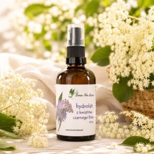 Hydrolat z kwiatów czarnego bzu – ukojenie i rozświetlenie w rytmie natury
